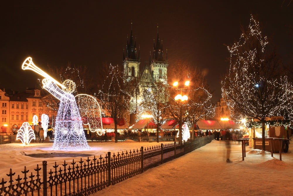 Praha er en vakker by før jul